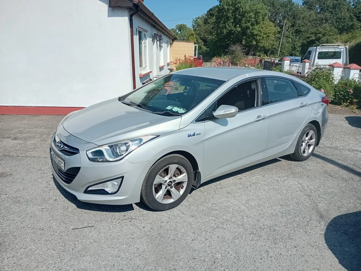 Hyundai i40 2014 - Image 2