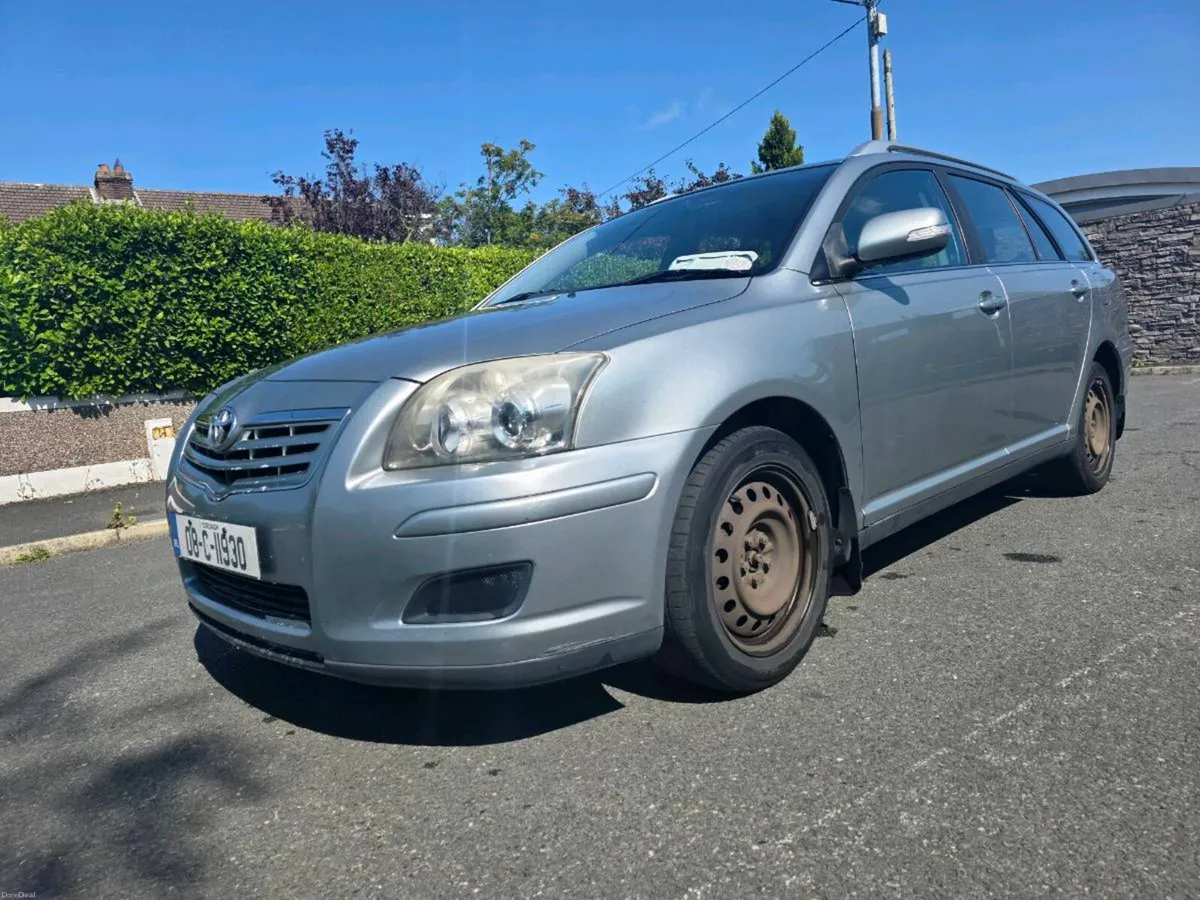 Toyota Avensis - Image 2