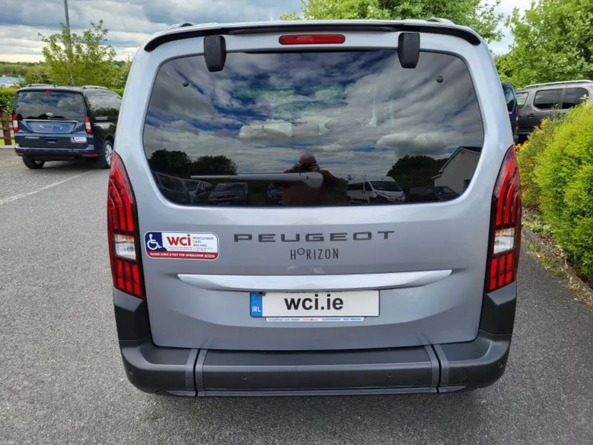Peugeot Rifter 2025 wheelchair accessible - Image 6