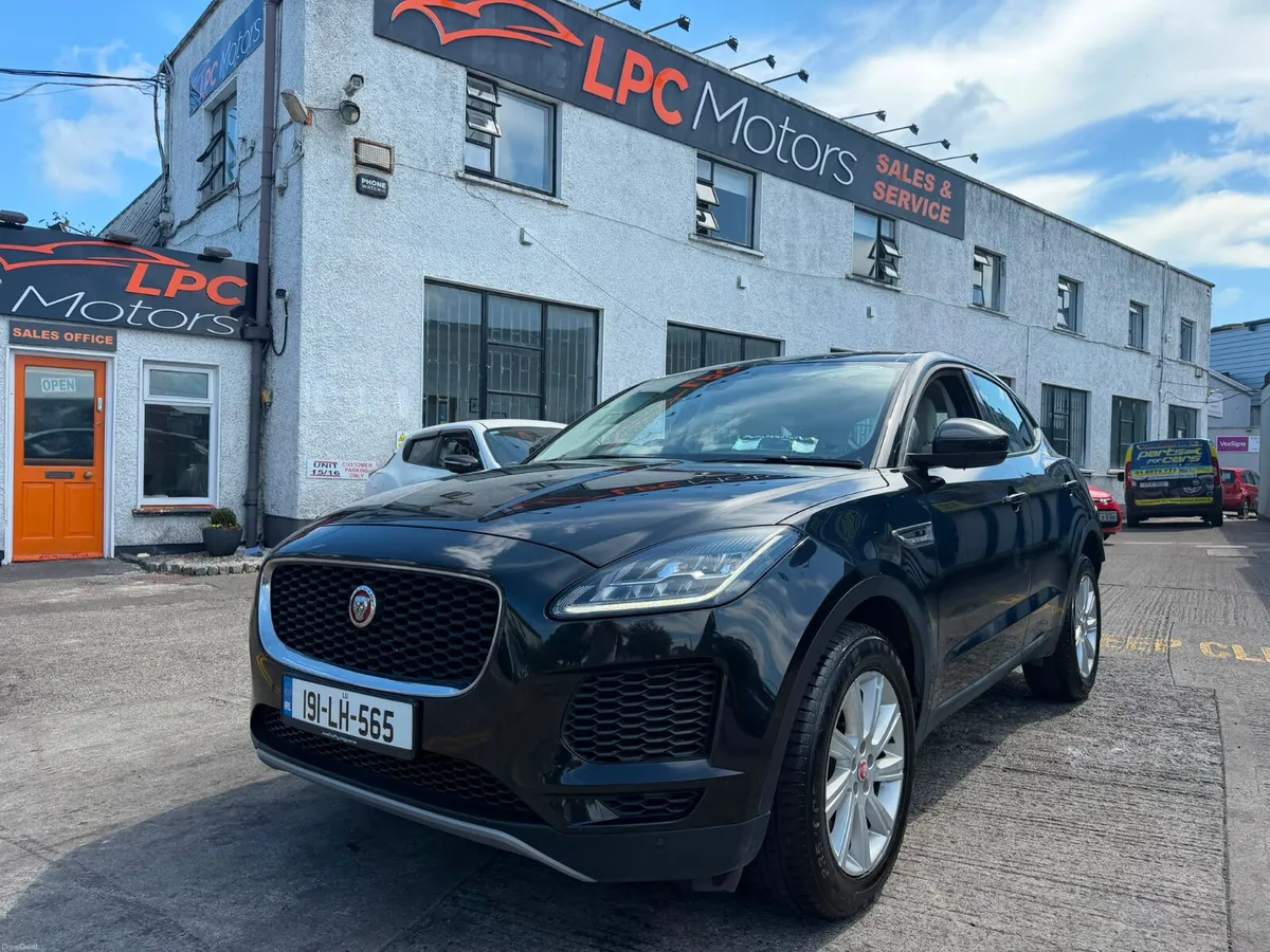 Jaguar E-Pace 2019 Automatic AWD - Image 4