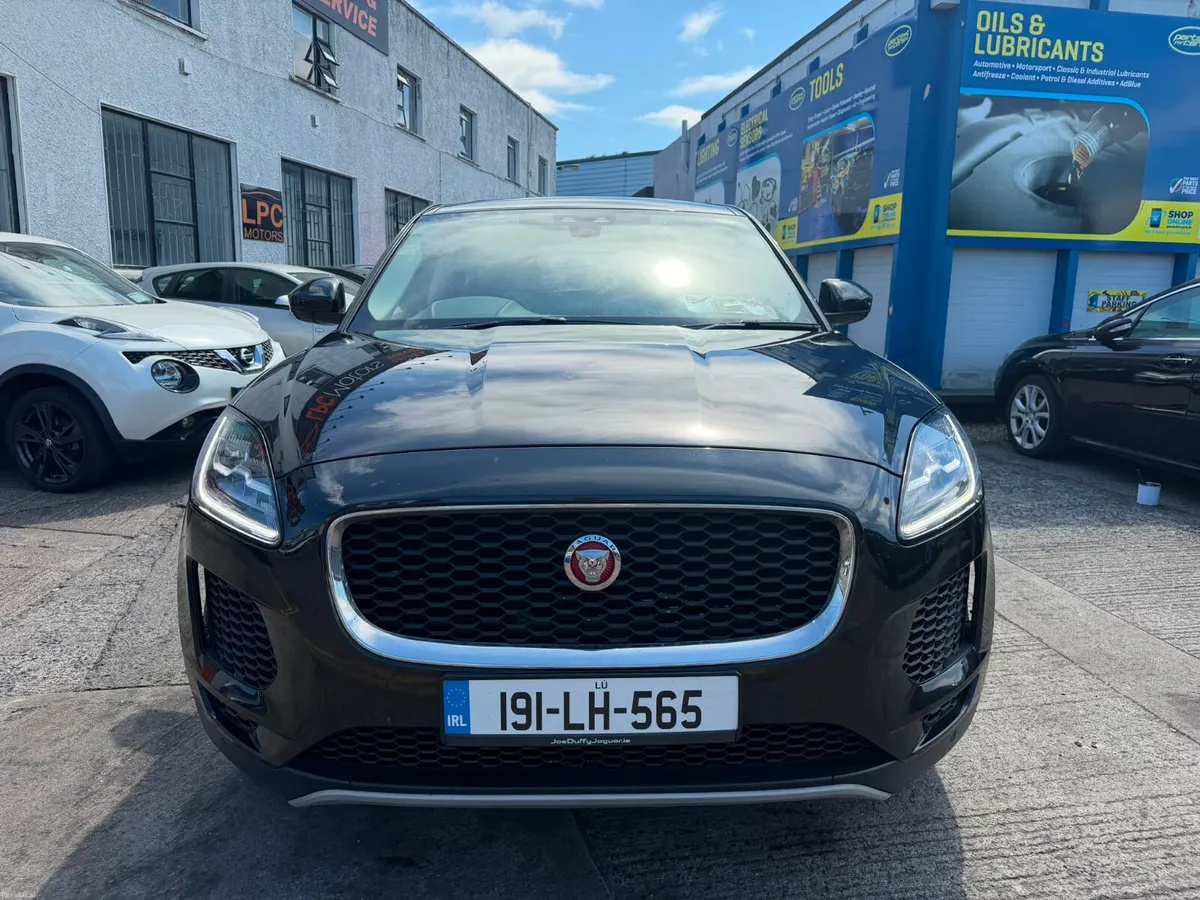 Jaguar E-Pace 2019 Automatic AWD - Image 6