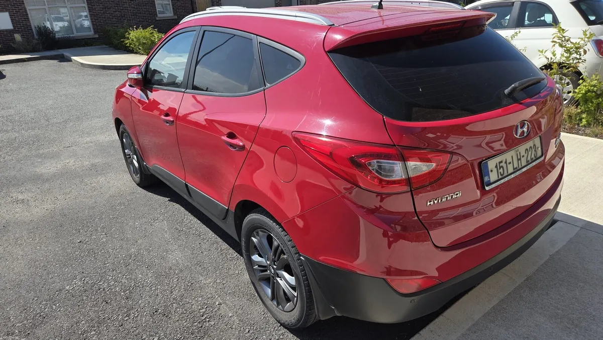 Hyundai ix35 2015 Executive 1.7 Tax 7/27 NCT 5/27 - Image 6