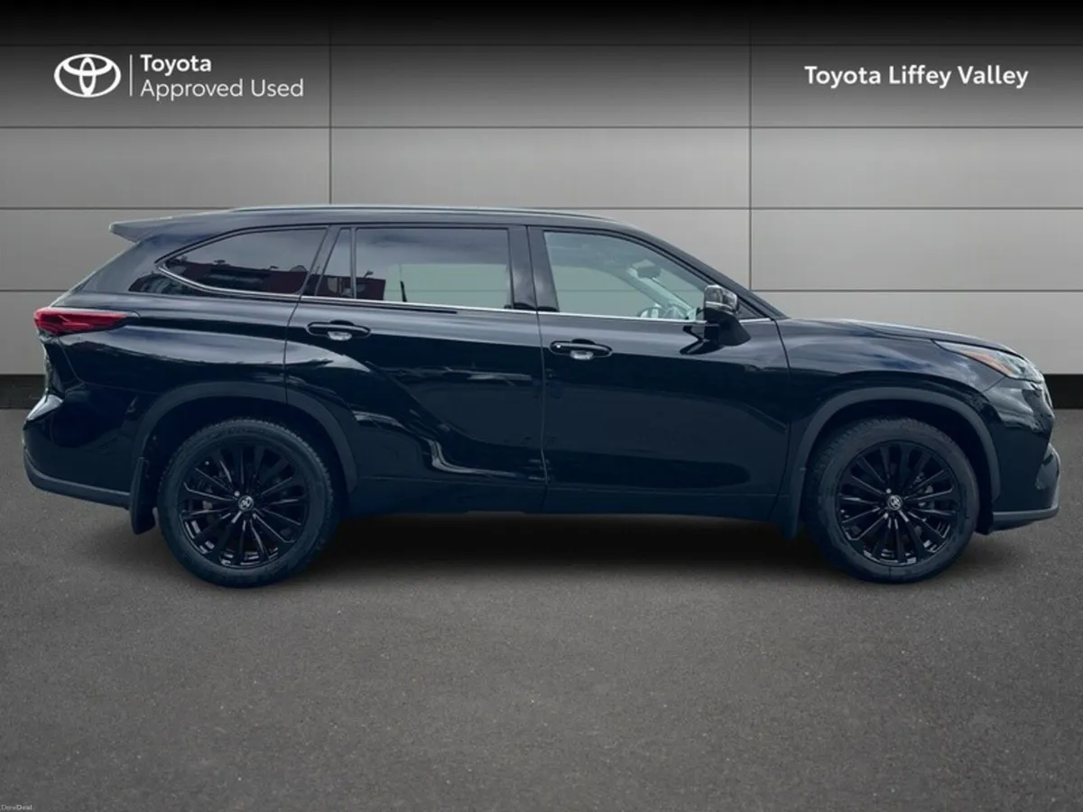Toyota Highlander PLATINUM 4DR AUTO - Image 3