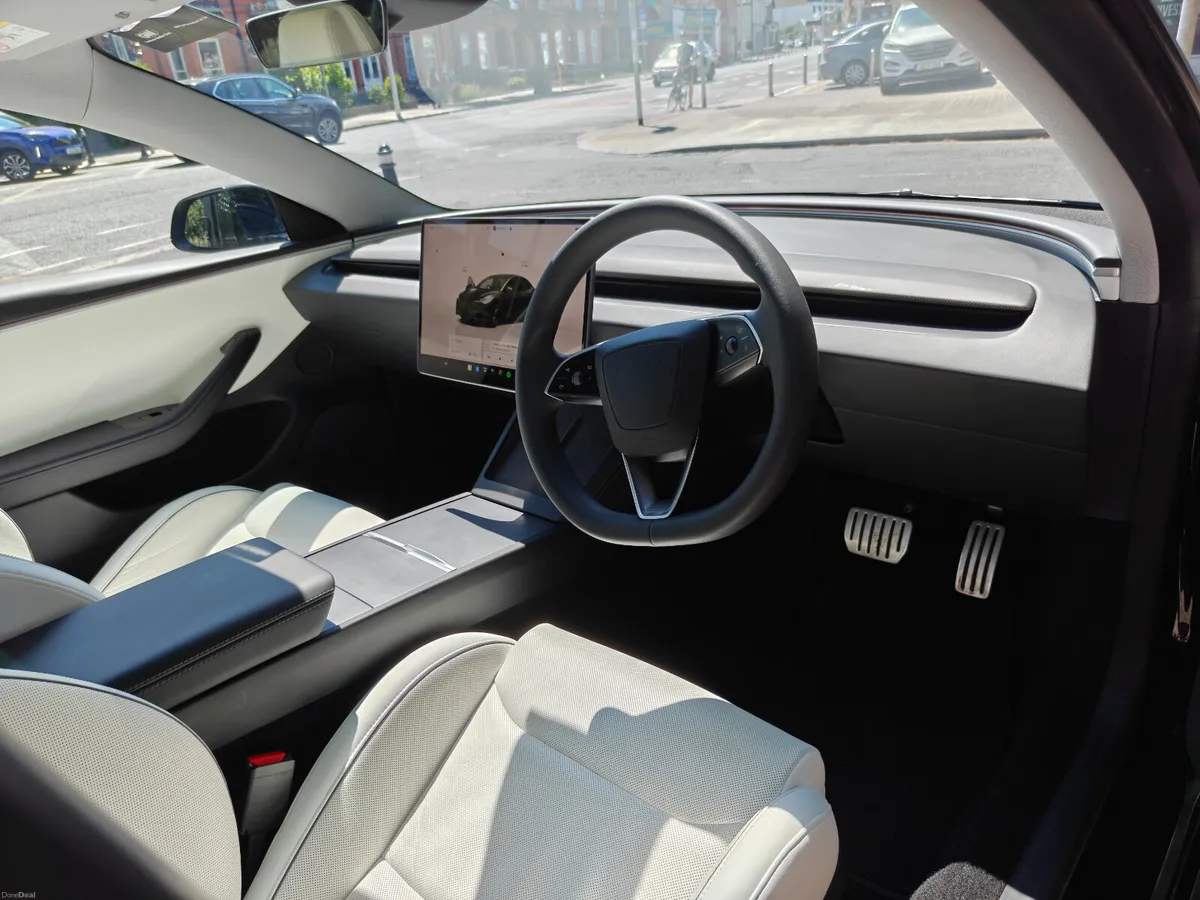 2024 (241) Tesla Model 3 Performance - Image 6