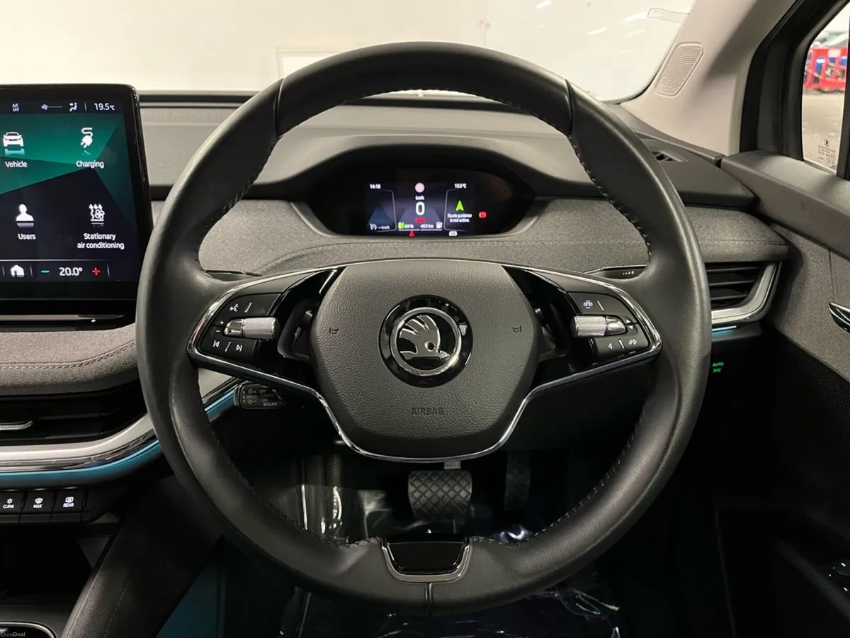 Skoda Enyaq IV 80 - Reversing Camera - Ambient Lig - Image 5