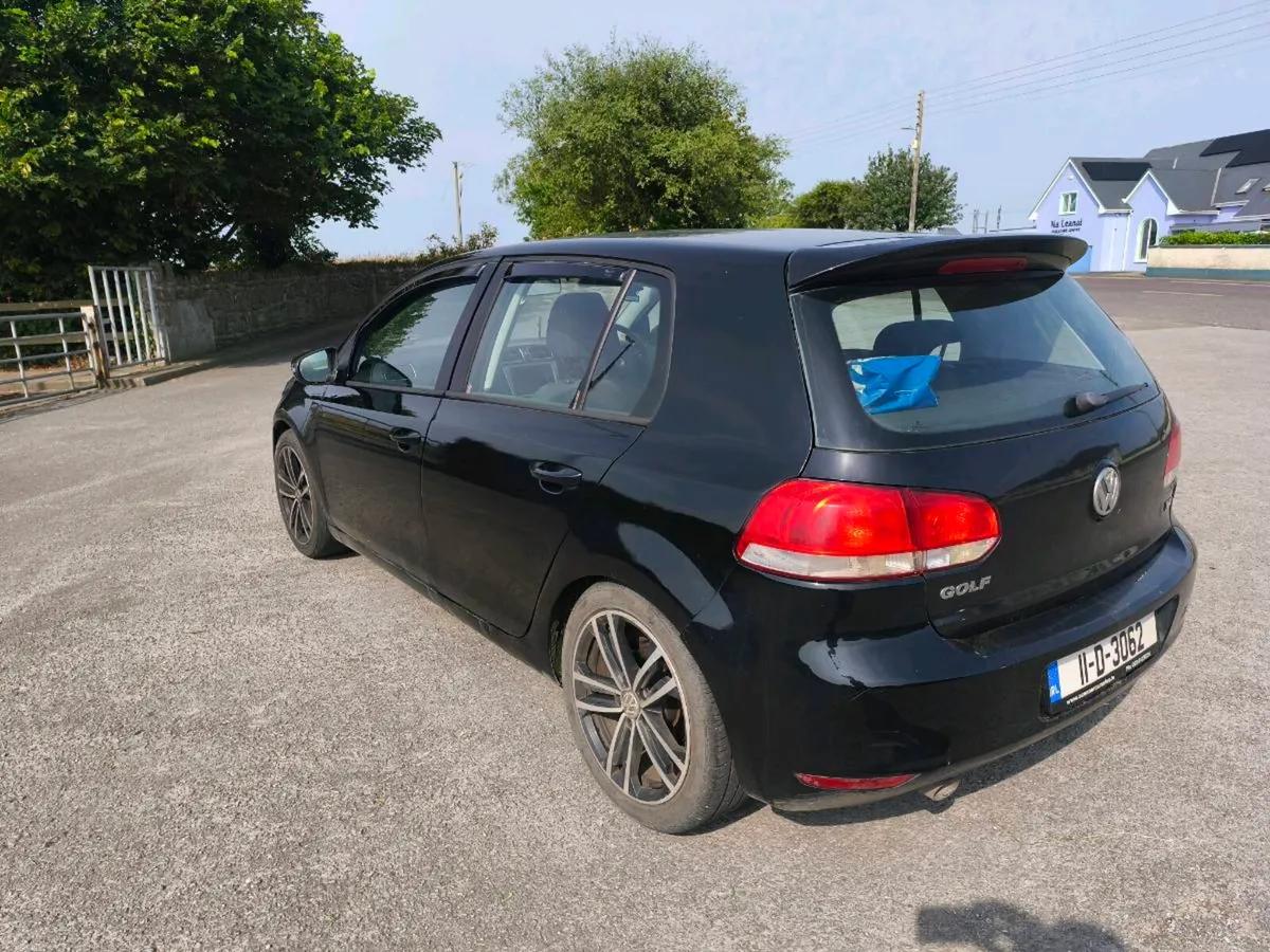 2011 VW GOLF ,,,, TRADE SALE - Image 3