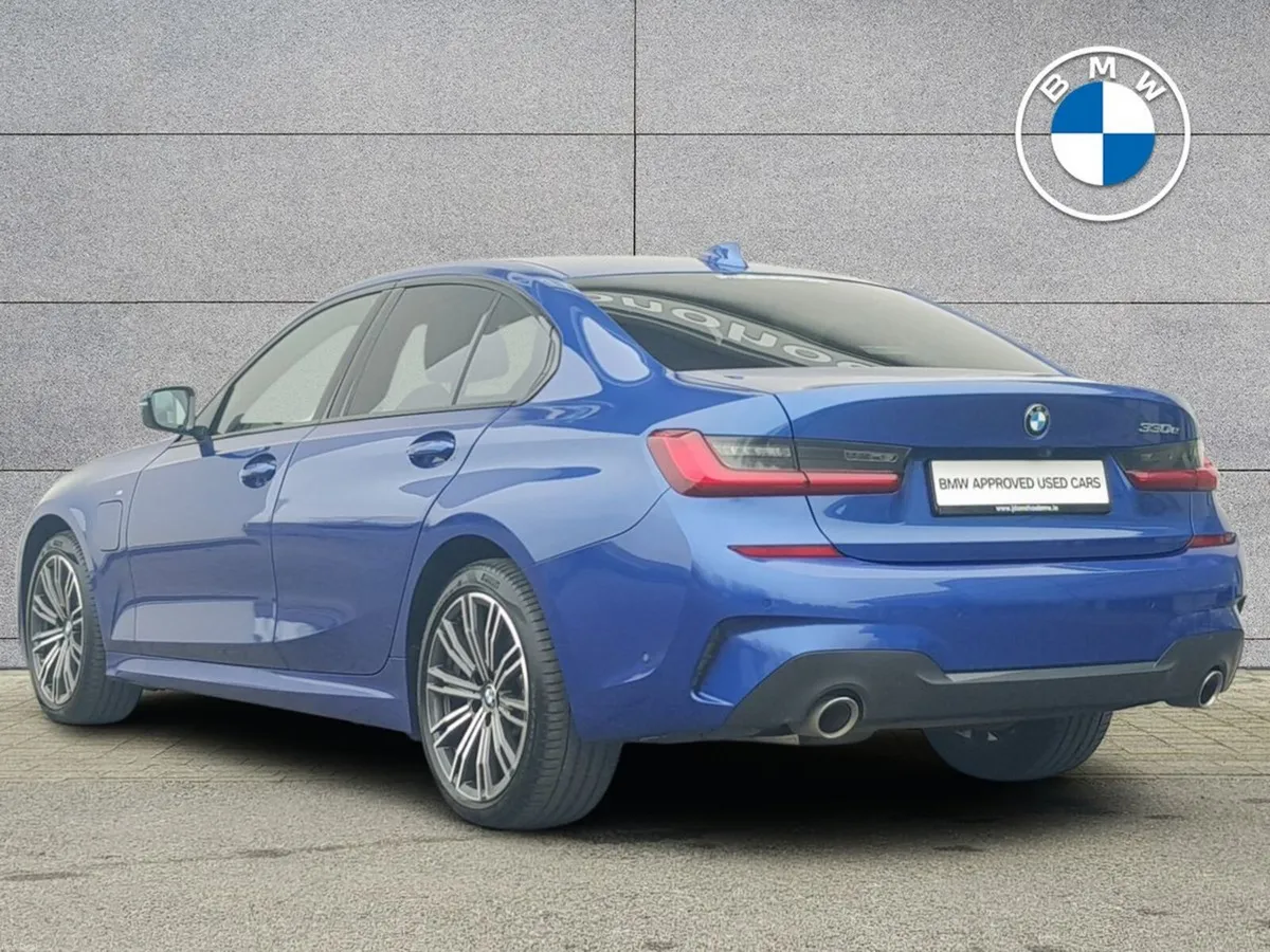 BMW 3-Series 330e M Sport Saloon - Image 3