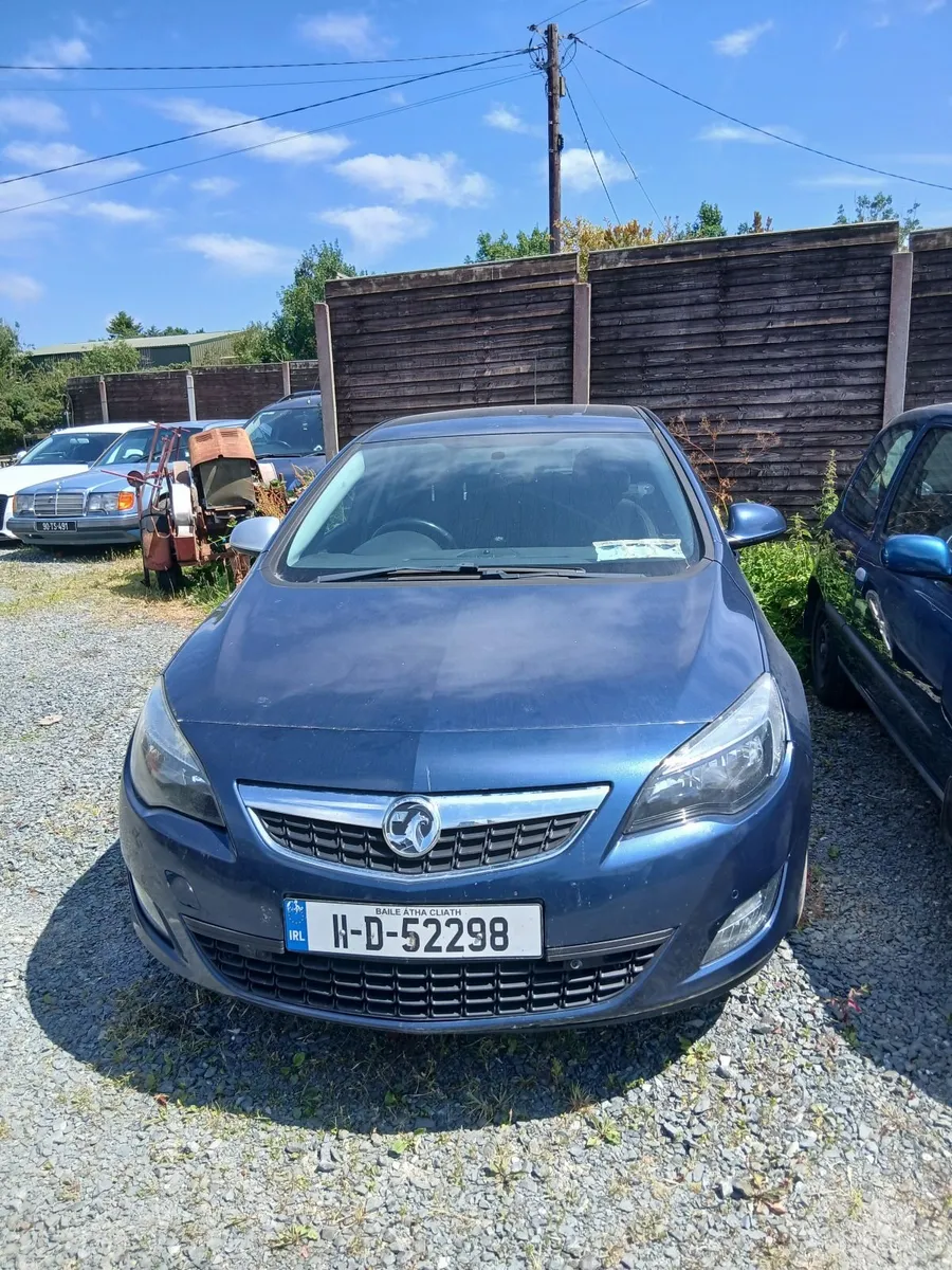 Vauxhall Astra 2011 - Image 1