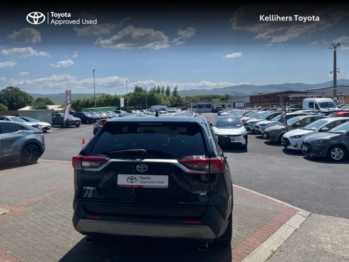 Toyota RAV4 HYBRID ELECTRIC SOL - Image 4