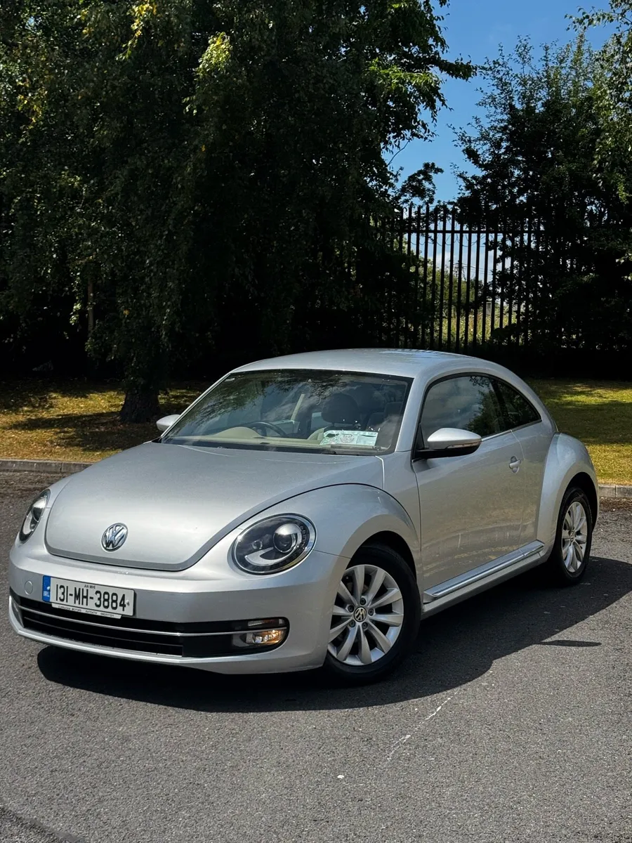 Volkswagen Beetle 2013 AUTO - Image 2