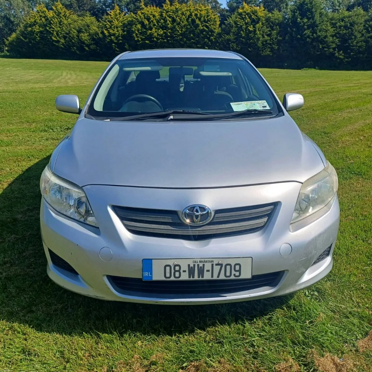 Toyota corolla - Image 2