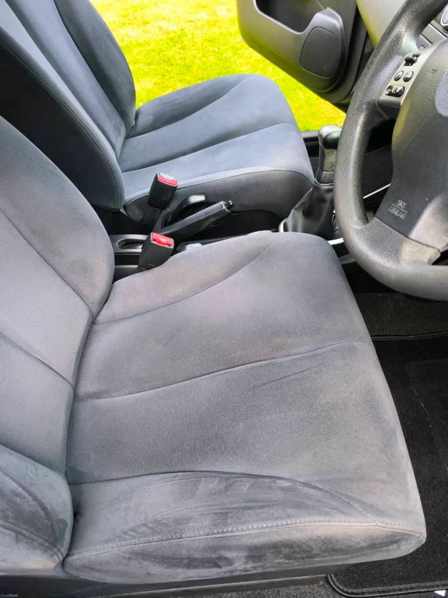 Car for sale - Image 4
