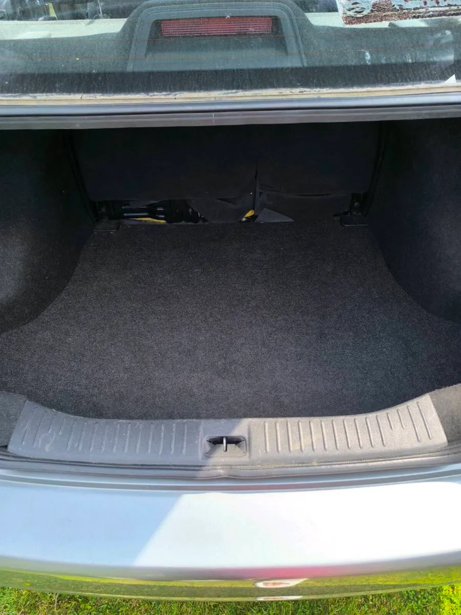 Car for sale - Image 6