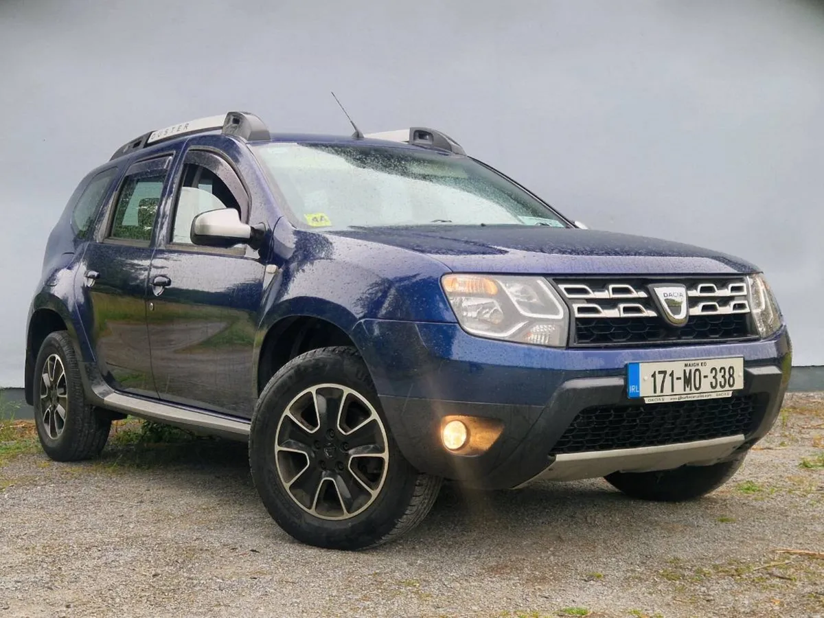 2017 DACIA DUSTER PRESTIGE AS NEW - Image 4
