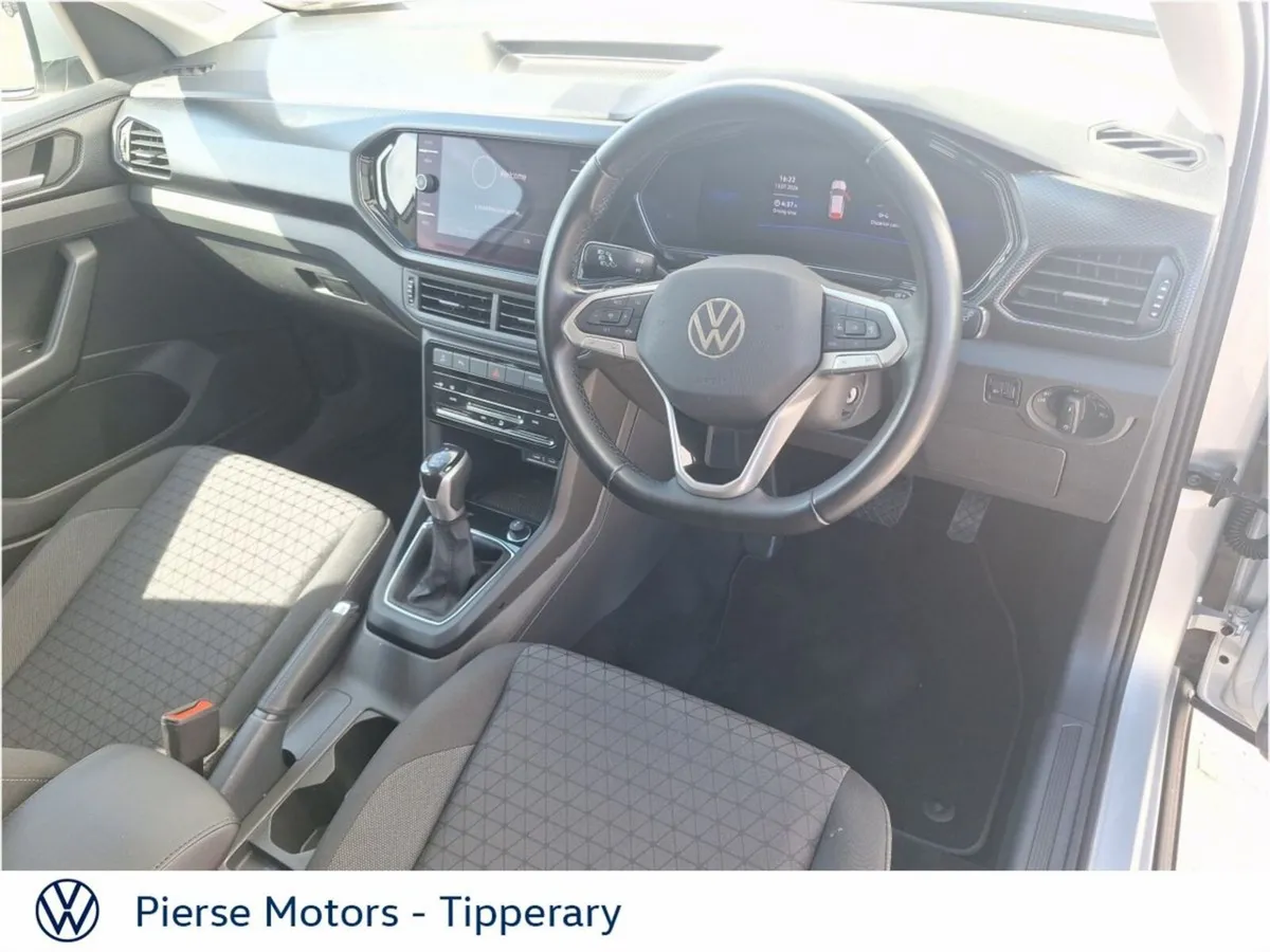 Volkswagen T-Cross T-CROSS LIFE 1.0 TSI D7F 115HP - Image 2