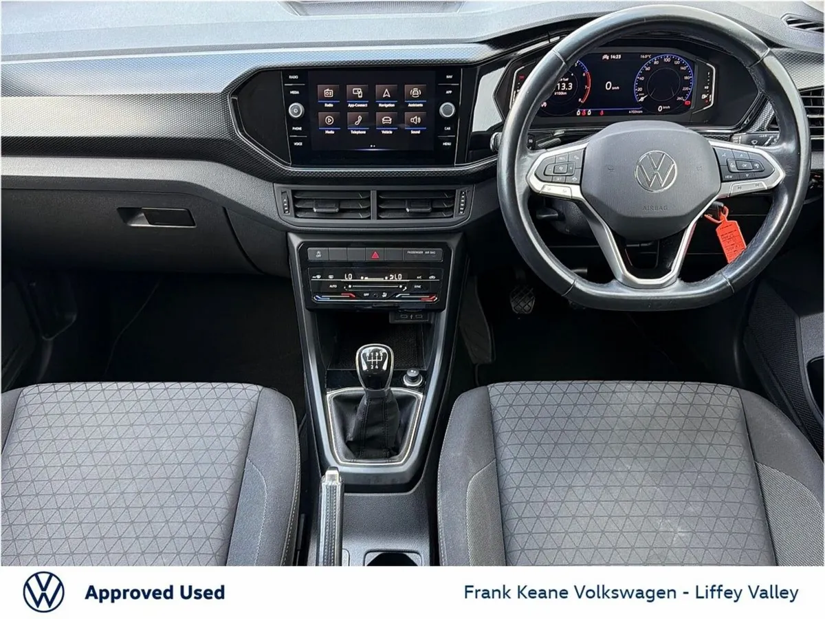 Volkswagen T-Cross LIFE 1.0 TSI 95HP *REEF BLUE ME - Image 2