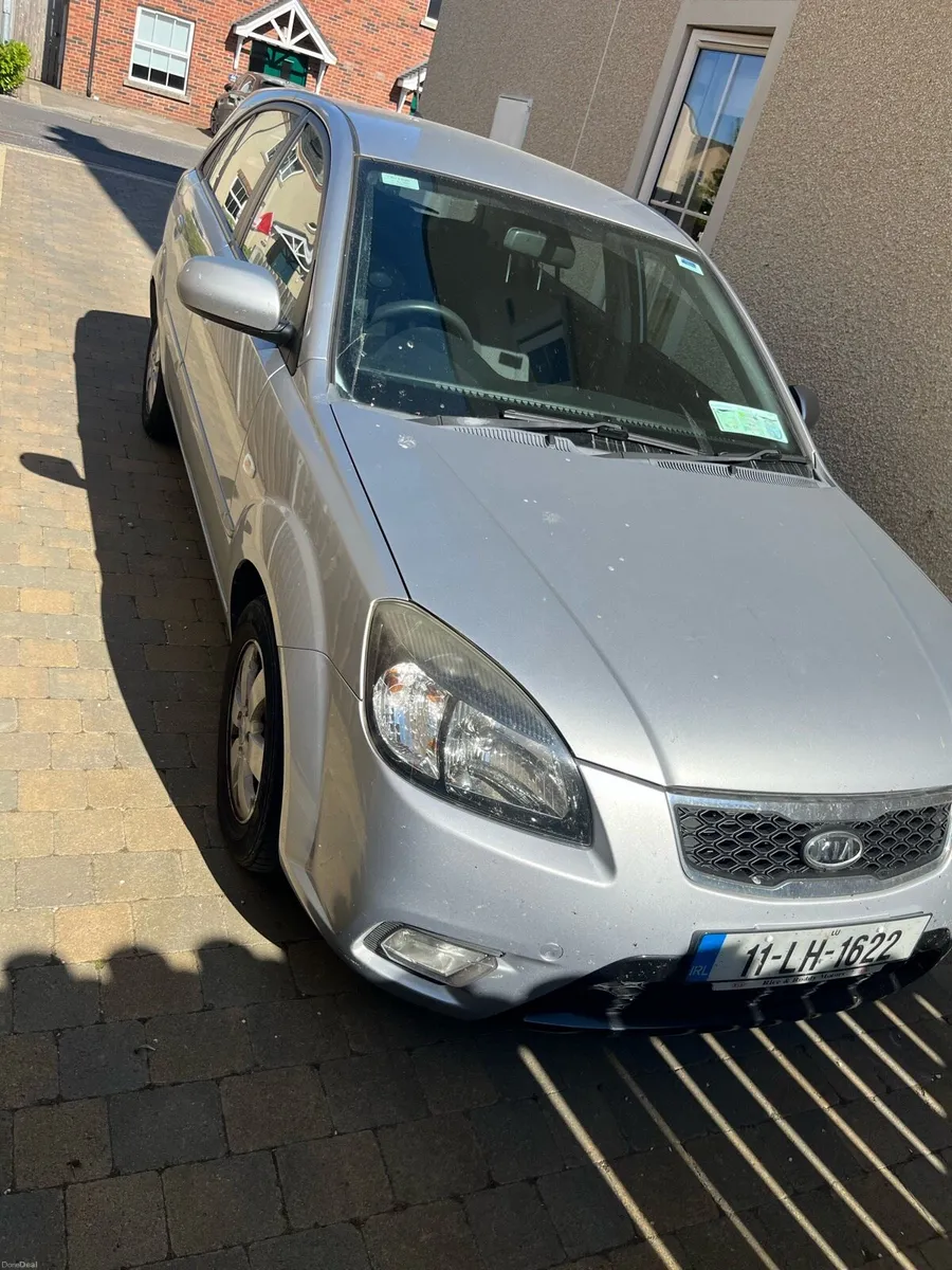 2011 Kia Rio - Image 2
