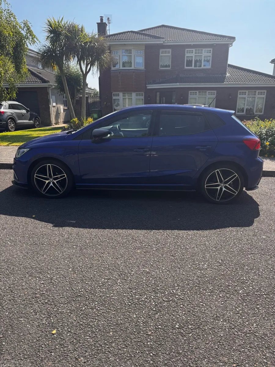 SEAT Ibiza FR 2020 - Image 1