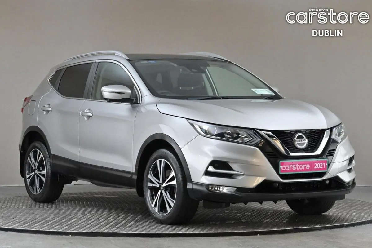 Nissan Qashqai 1.3 PET SV PREMIUM 6SPD **360 PAN C - Image 1