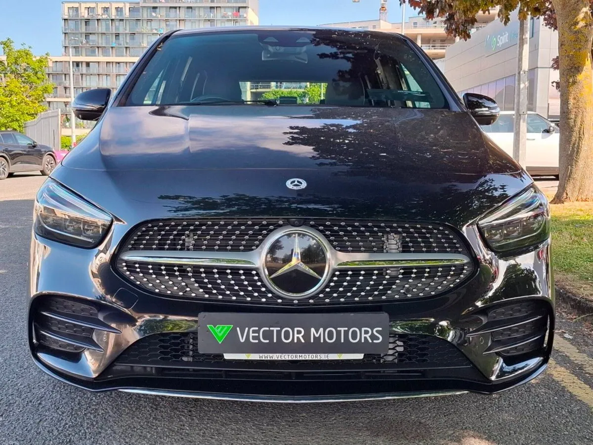 Mercedes-Benz B-Class AMG LINE 1.3 PETROL AUTO NEW - Image 4