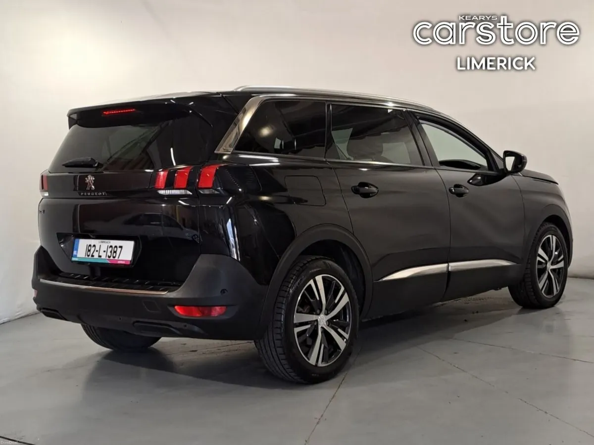 Peugeot 5008 1.2 PureTech 130bhp Allure - Image 3