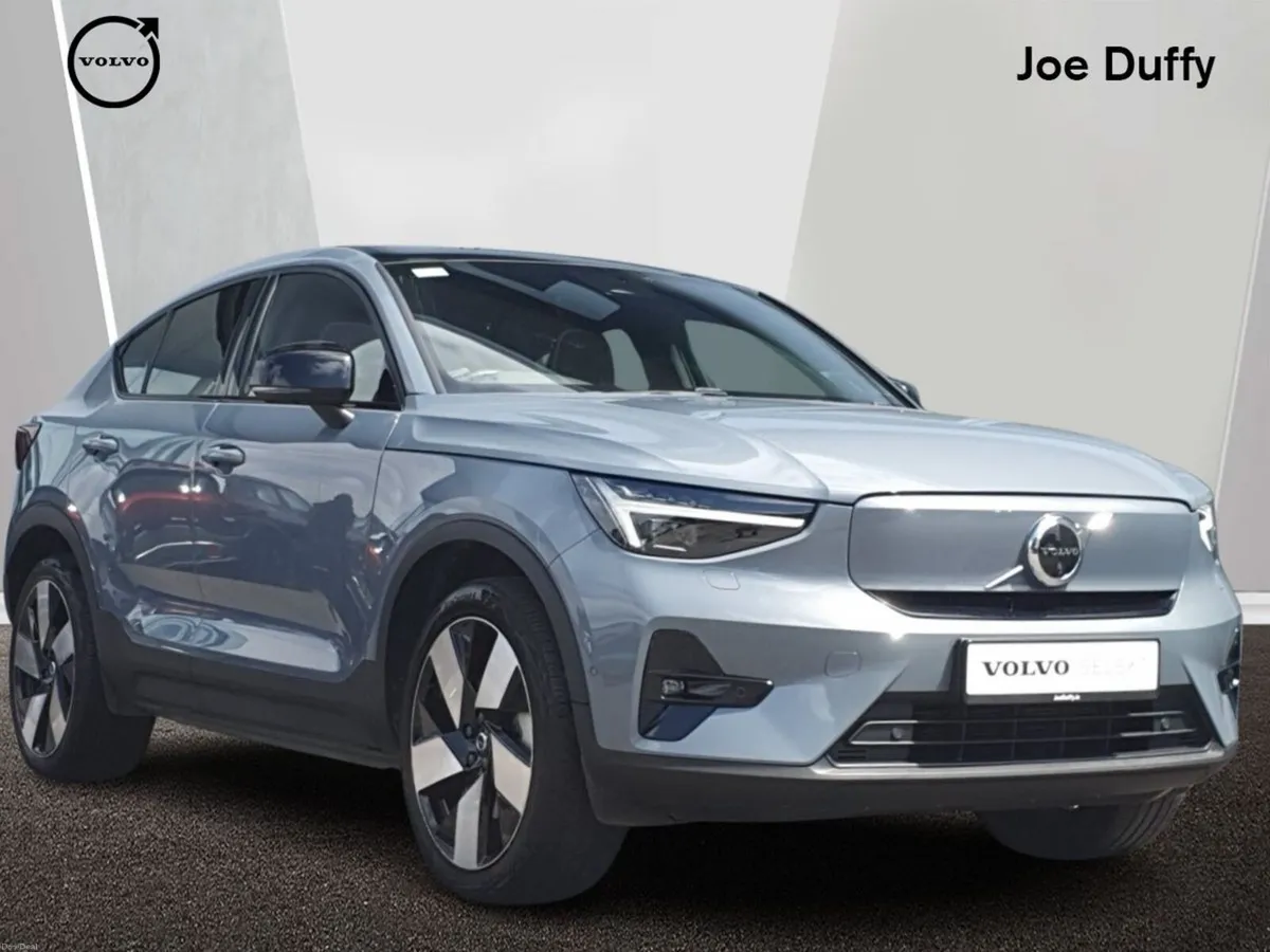 Volvo C40 Recharge BEV 231hp Ultimate // PANORAMIC - Image 1