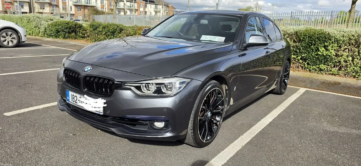 2018 BMW 330e Sport | Excellent Condition - Image 2
