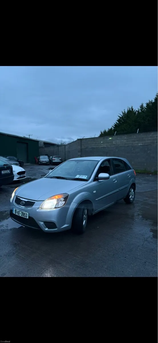 Quick sale Kia Rio - Image 2