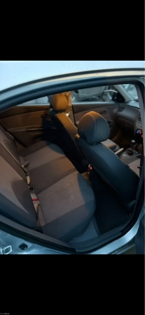 Quick sale Kia Rio - Image 4