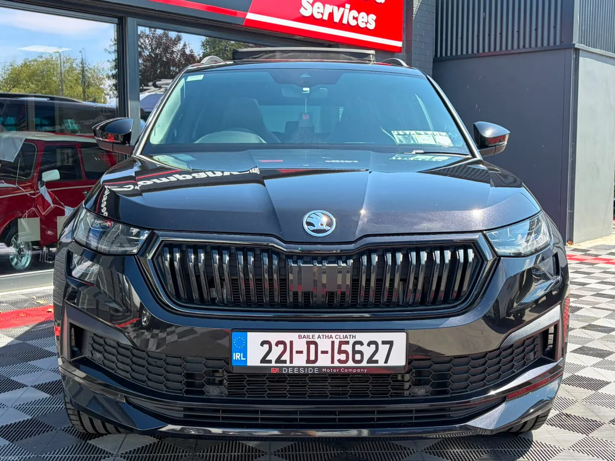 (221) Skoda Kodiaq Sportline - Panoramic Sun Roof - Image 2