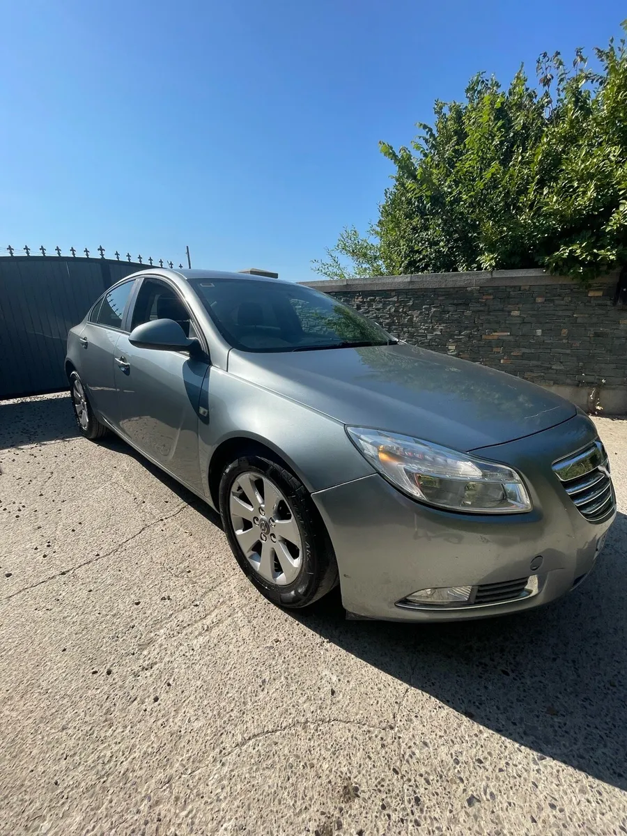 Opel insignia - Image 1