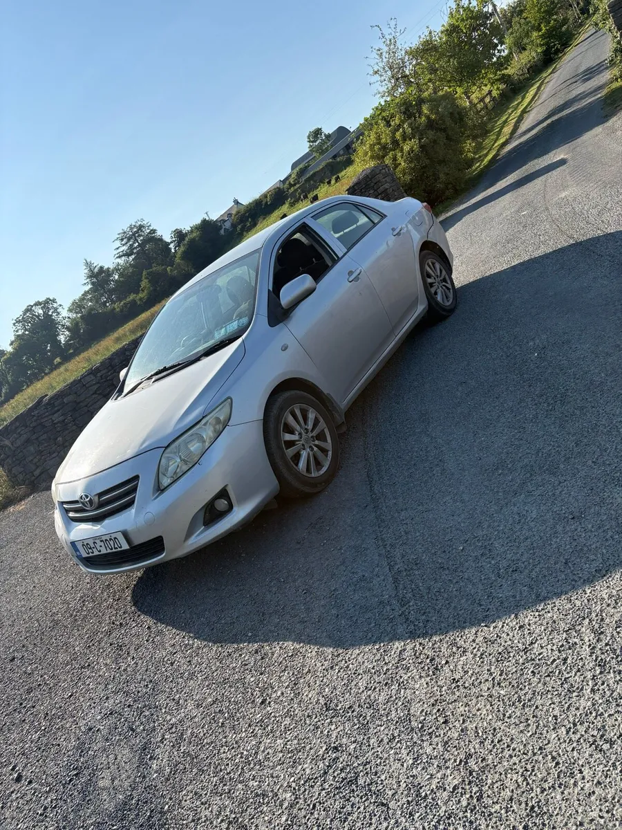 Toyota Corolla - Image 3