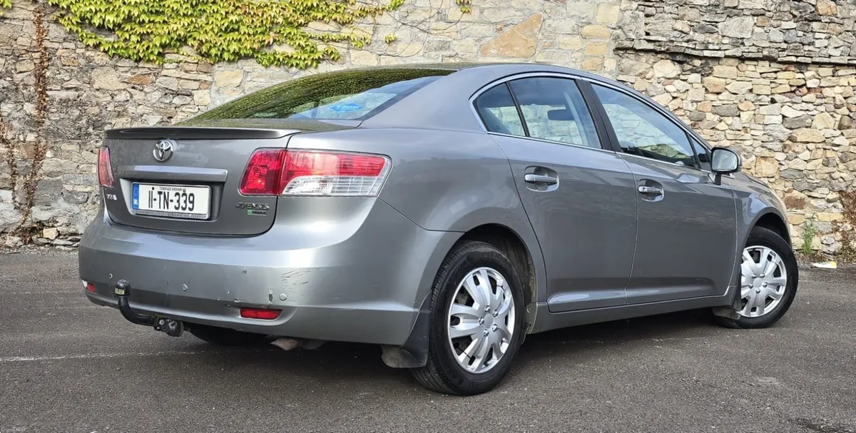 2011 Toyota Avensis 2.0 D-4D - Image 5