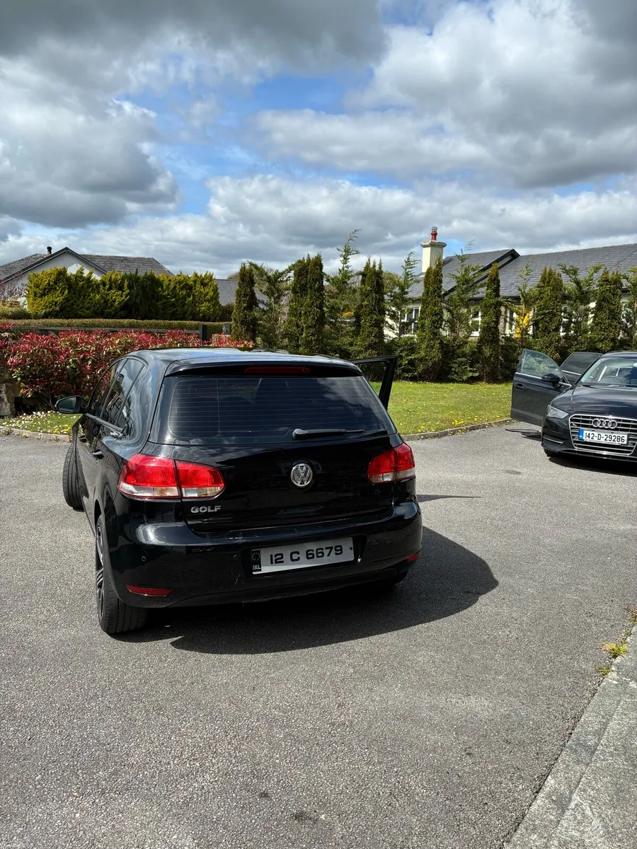 volkswagen golf - Image 3