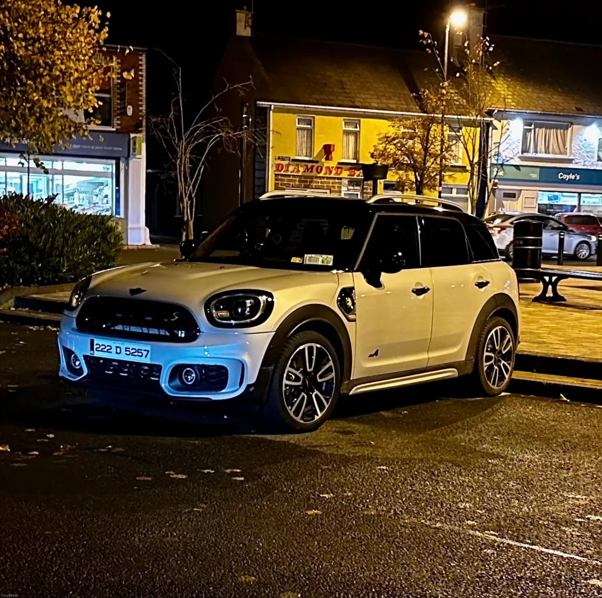Mini Countryman Cooper Sport SE All4 Plugin Hybrid - Image 3