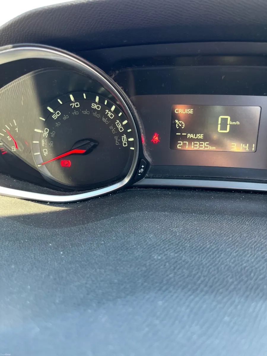 Peugeot 308 2015 - Image 3