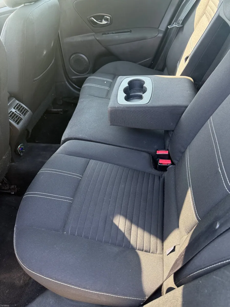 Renault Fluence 2015 - Image 4