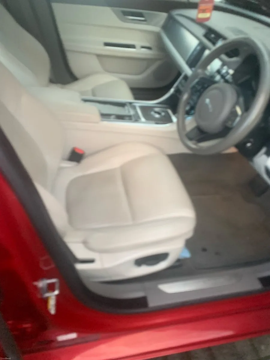 Jaguar xf - Image 6
