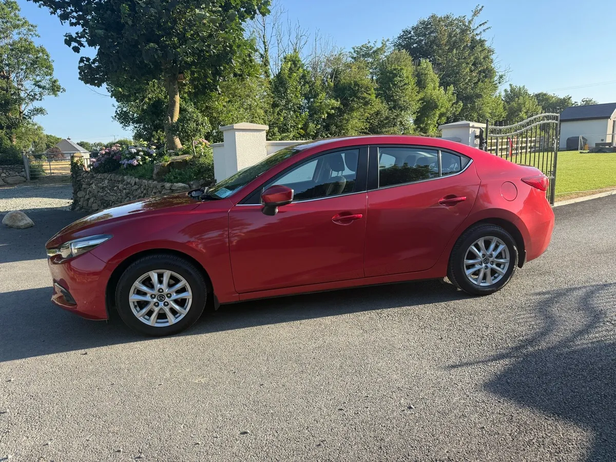 Mazda 3 1.5 petrol executive - Image 2