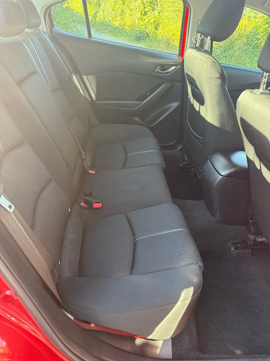 Mazda 3 1.5 petrol executive - Image 5