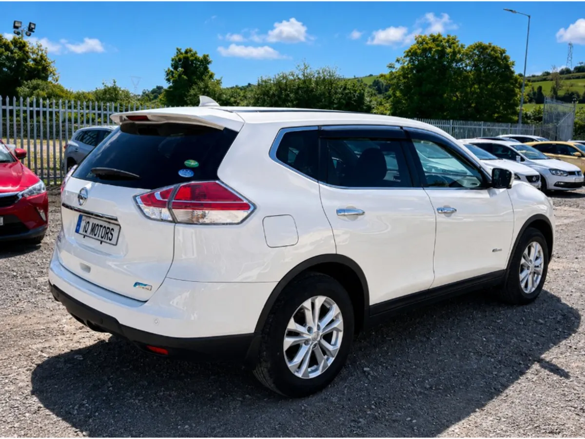 Nissan X-Trail 2.0L Petrol Hybrid - Automatic - Lo - Image 6