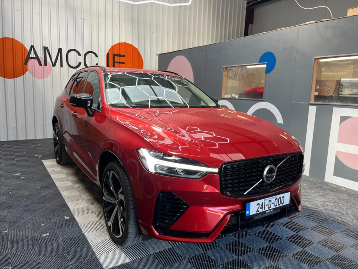 Volvo XC60 2024 VOLVO XC60 T6 PLUG-IN 2.0 AUTOMATI - Image 1