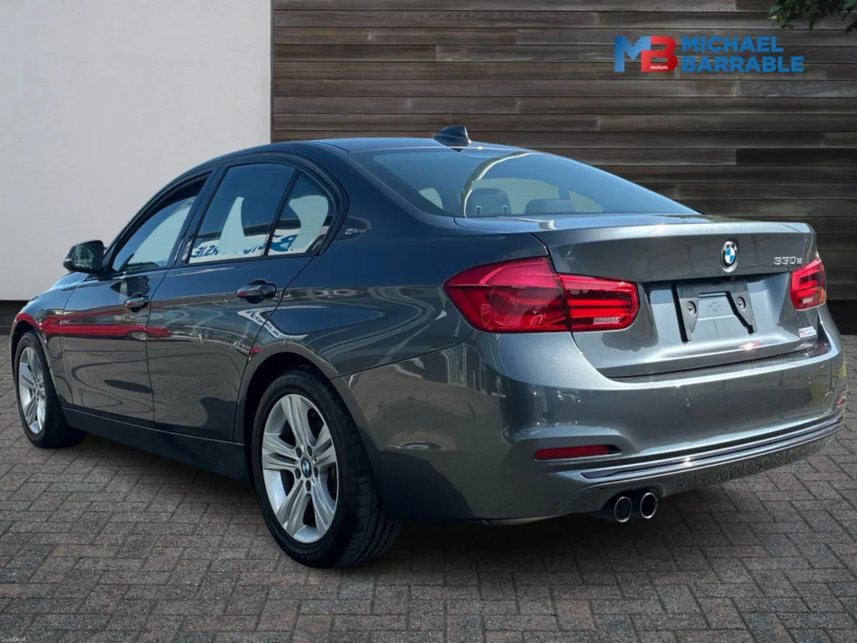 BMW 3-Series 2016 2L PETROL PHEV BMW 330e - Image 3