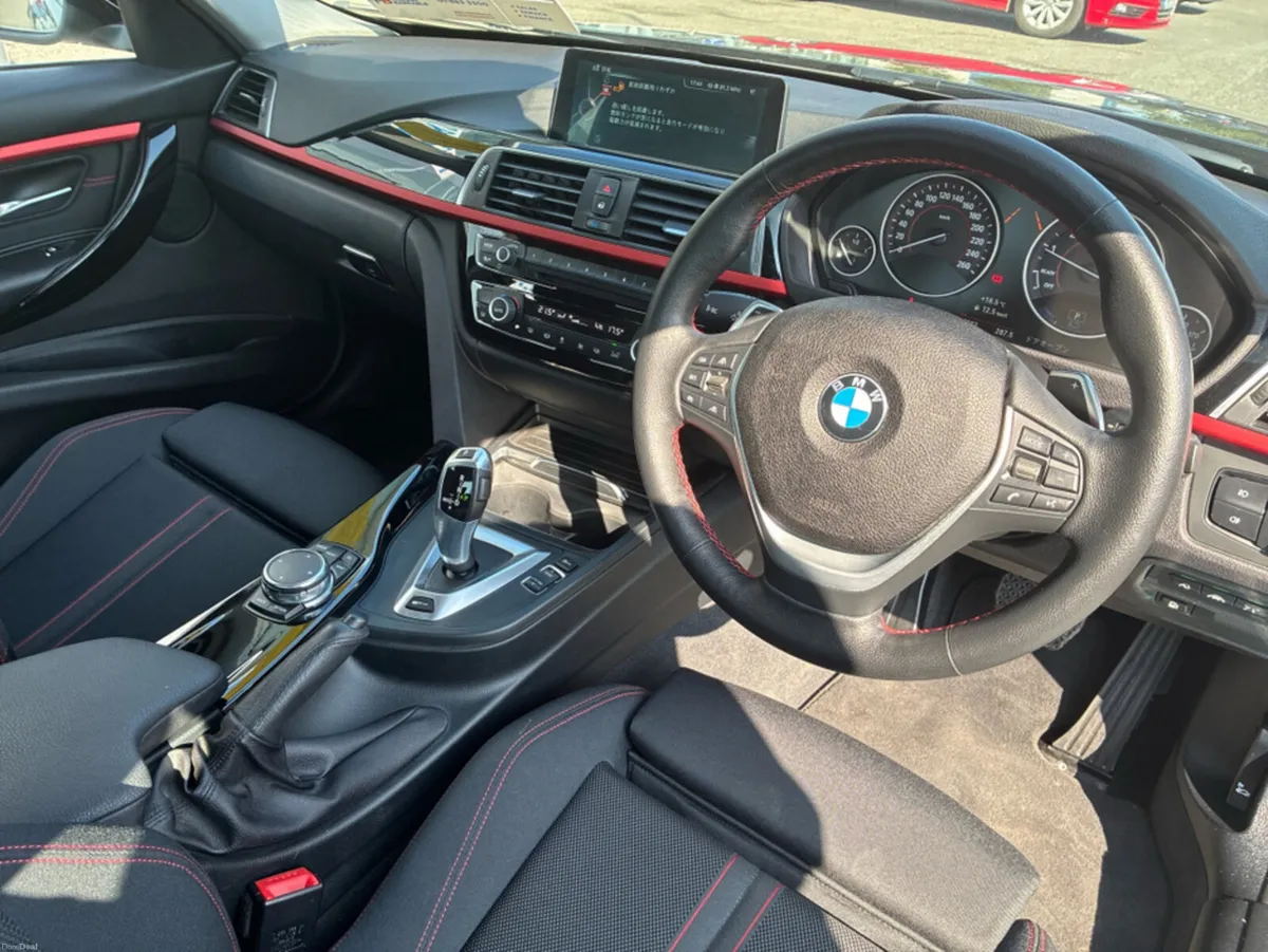 BMW 3-Series 2016 2L PETROL PHEV BMW 330e - Image 6