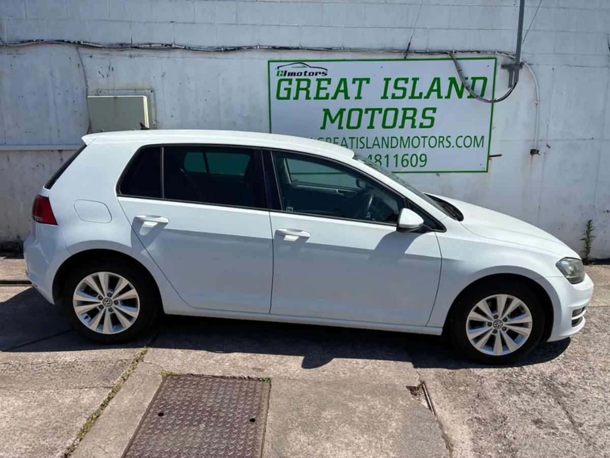 Volkswagen Golf 1.2 DBA AUCJZ 5DR AUTO - Image 4