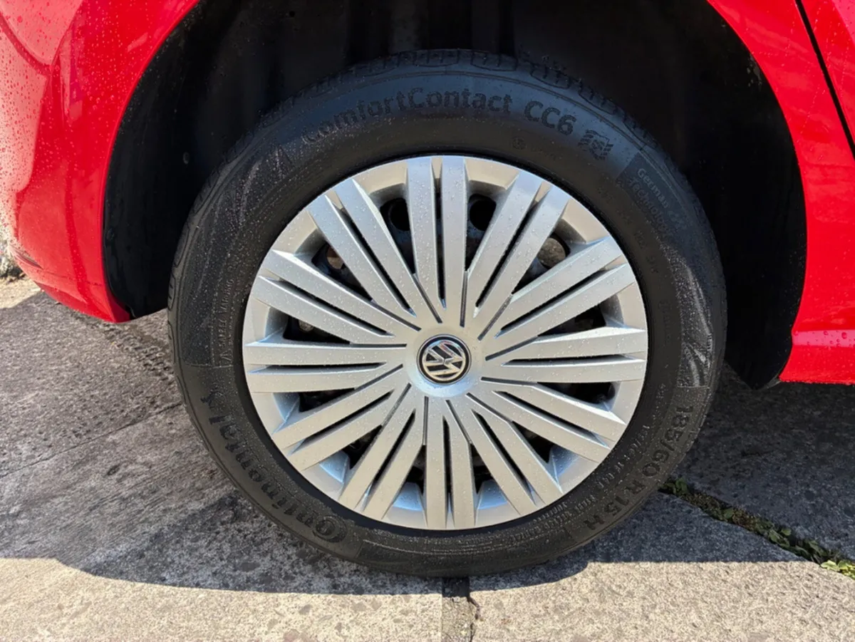 Volkswagen Polo DBA-6RCJZ - Image 3