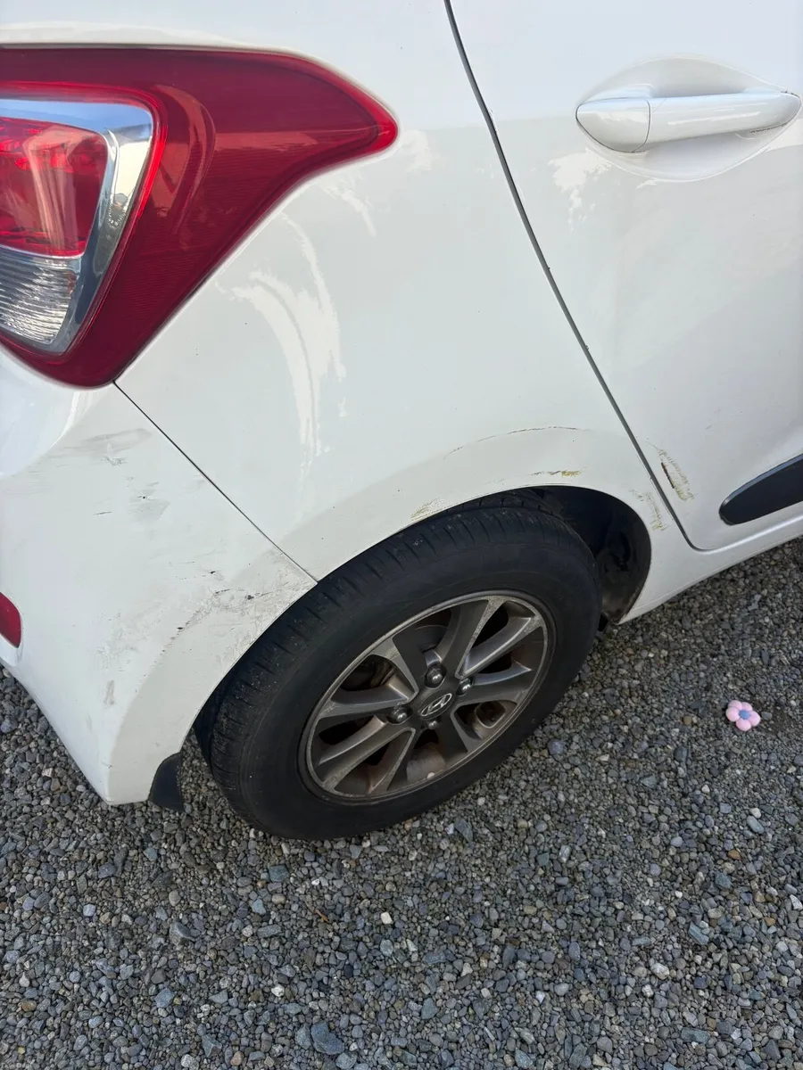 Hyundai i10 2015 - Image 6