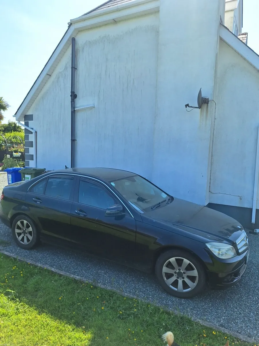 Mercedes-Benz C-Class 2009 - Image 1