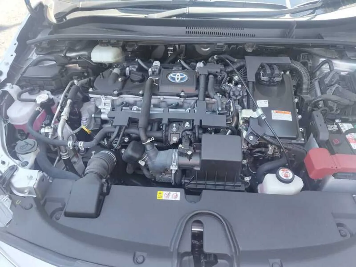 Corolla Hybrid 21, Excellent, ONLY 54.9 km, NCT 28 - Image 4