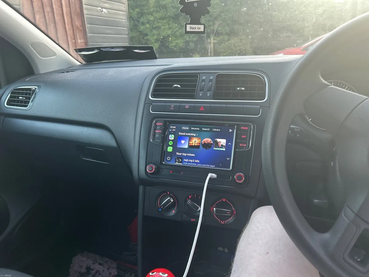 VW Polo €4700 ONO - Image 1